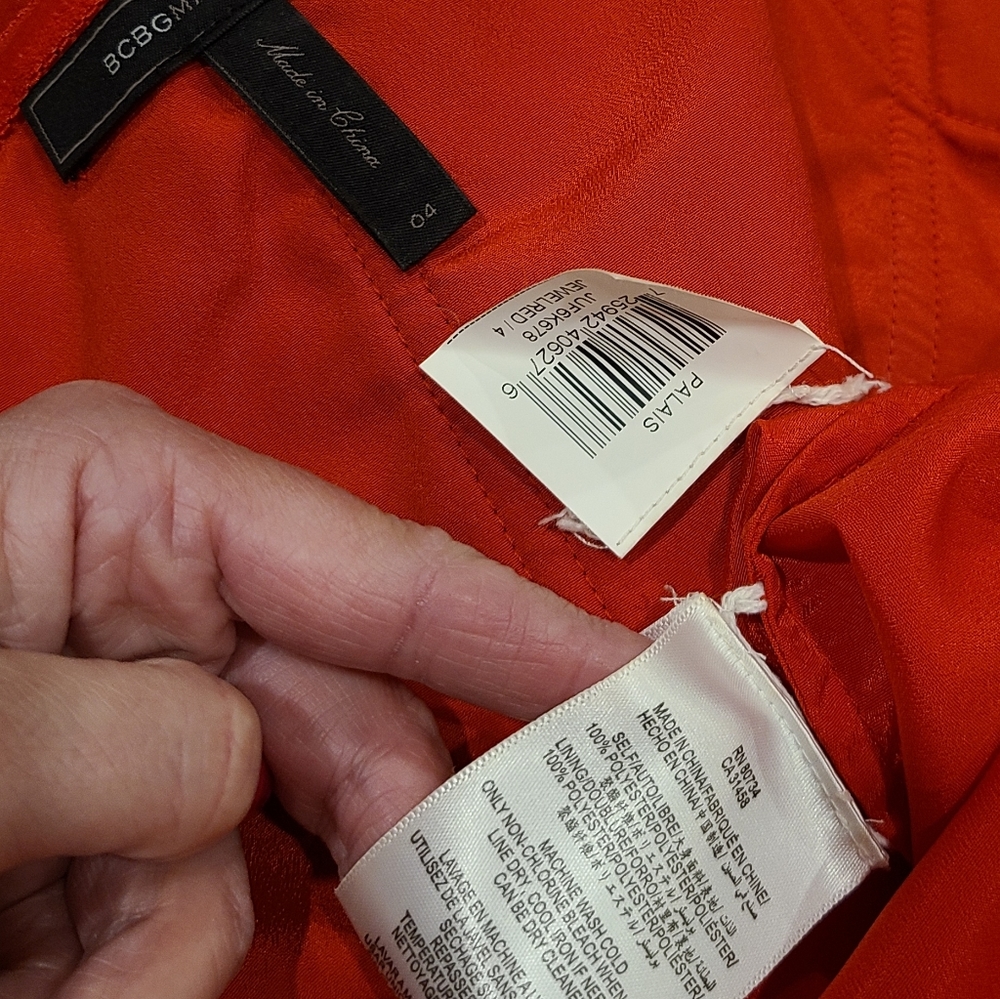 Dress Is A Stunner! - Picture 9 of 13